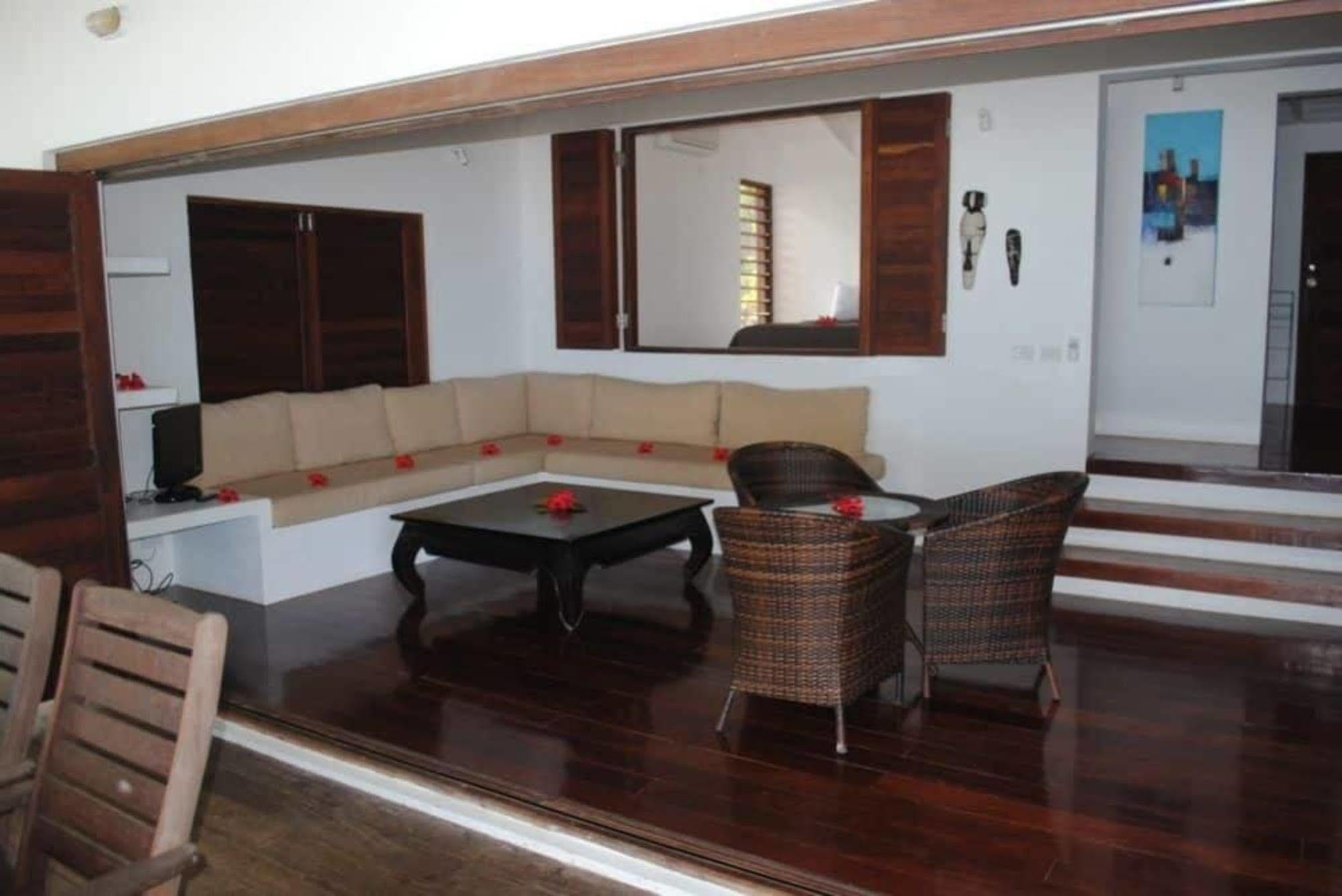 Angelfish Cove Villas Port Vila Ngoại thất bức ảnh